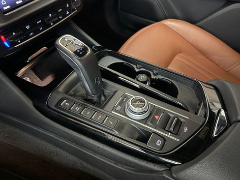 Used 2023 Maserati Levante GT image 28