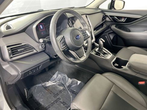 Used 2023 Subaru Outback Onyx Edition image 9