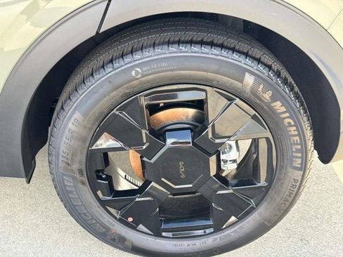 New 2026 Kia Sportage X-Line image 4