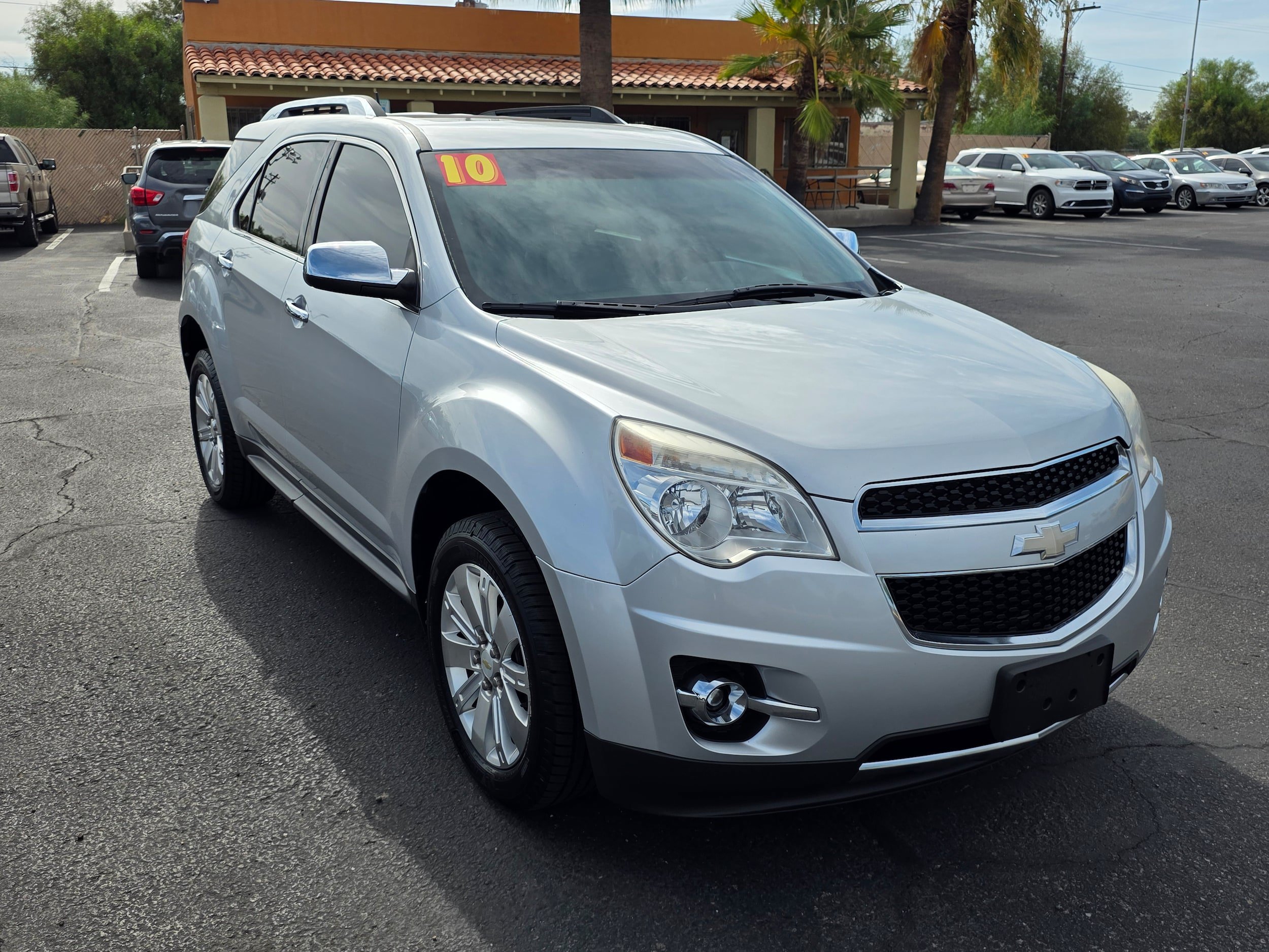 Used 2010 Chevrolet Equinox LT w/ Chrome Appearance Package FWD image 7