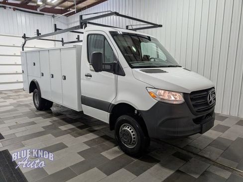 Used 2023 Mercedes-Benz Sprinter 3500 image 5