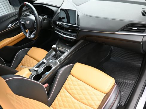 Used 2022 Cadillac CT4 V Blackwing w/ Climate Package image 40