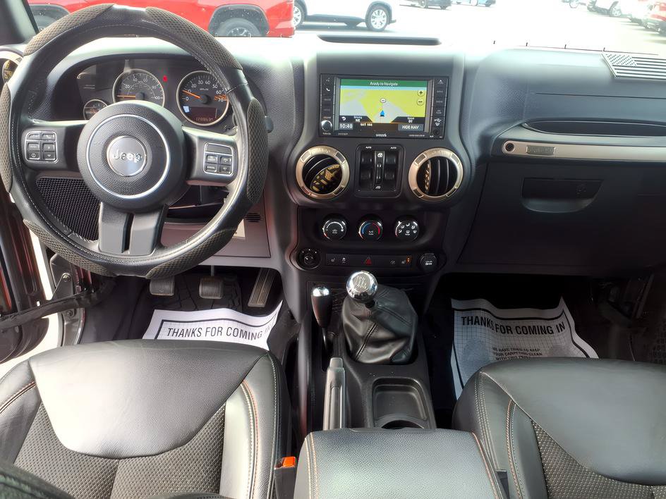 Used 2016 Jeep Wrangler Unlimited Sahara AWD/4WD image 15