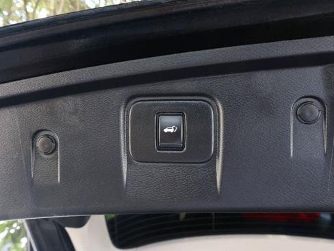 Used 2020 Nissan Murano SL w/ Moonroof Package AWD/4WD image 20