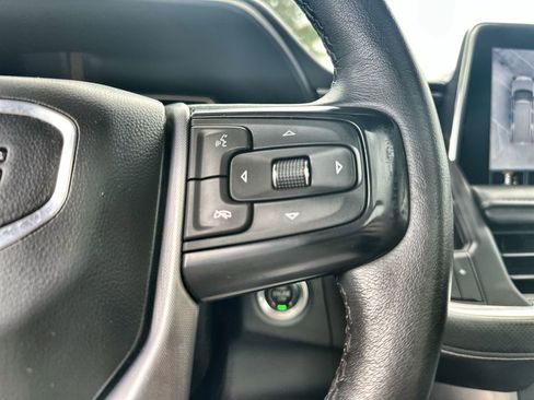 Used 2021 GMC Yukon SLT w/ SLT Luxury Plus Package RWD image 32