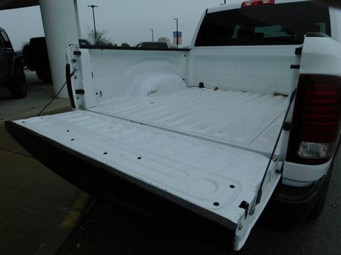 Used 2024 RAM 1500 Classic Warlock image 12