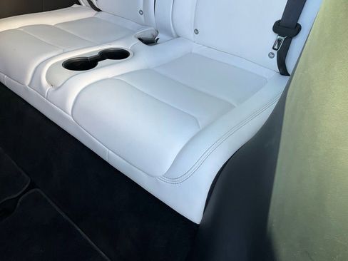 Used 2019 Tesla Model X Performance image 34