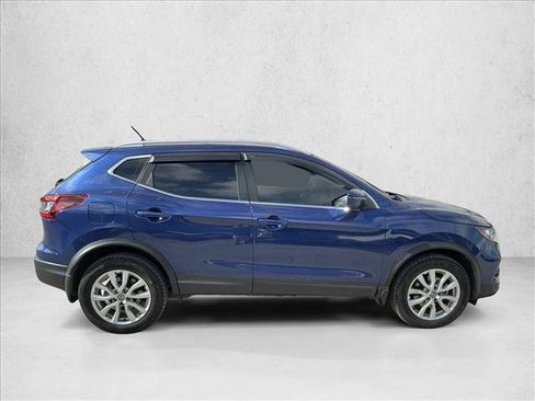 Used 2022 Nissan Rogue Sport SV FWD image 6