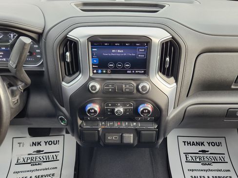 Used 2021 GMC Sierra 1500 Elevation AWD/4WD image 19