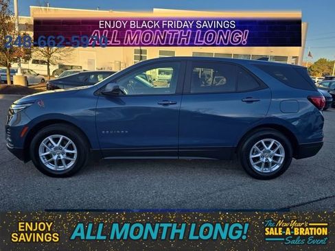 Used 2024 Chevrolet Equinox LS w/ LS Convenience Package image 2