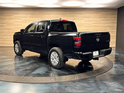 Used 2023 Nissan Frontier SV w/ Technology Package image 12