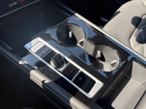 New 2026 Volkswagen Atlas Cross Sport SE image 24