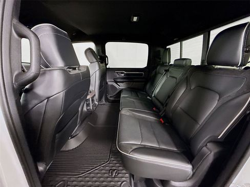 New 2026 RAM 1500 Laramie AWD/4WD image 18