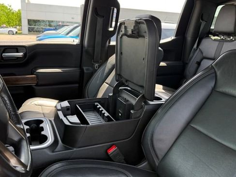 Used 2021 Chevrolet Silverado 1500 High Country AWD/4WD image 37