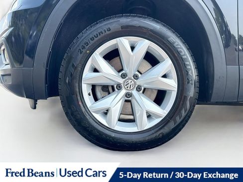 Used 2018 Volkswagen Atlas SEL FWD image 42