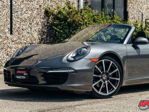 Used 2013 Porsche 911 Carrera RWD image 39