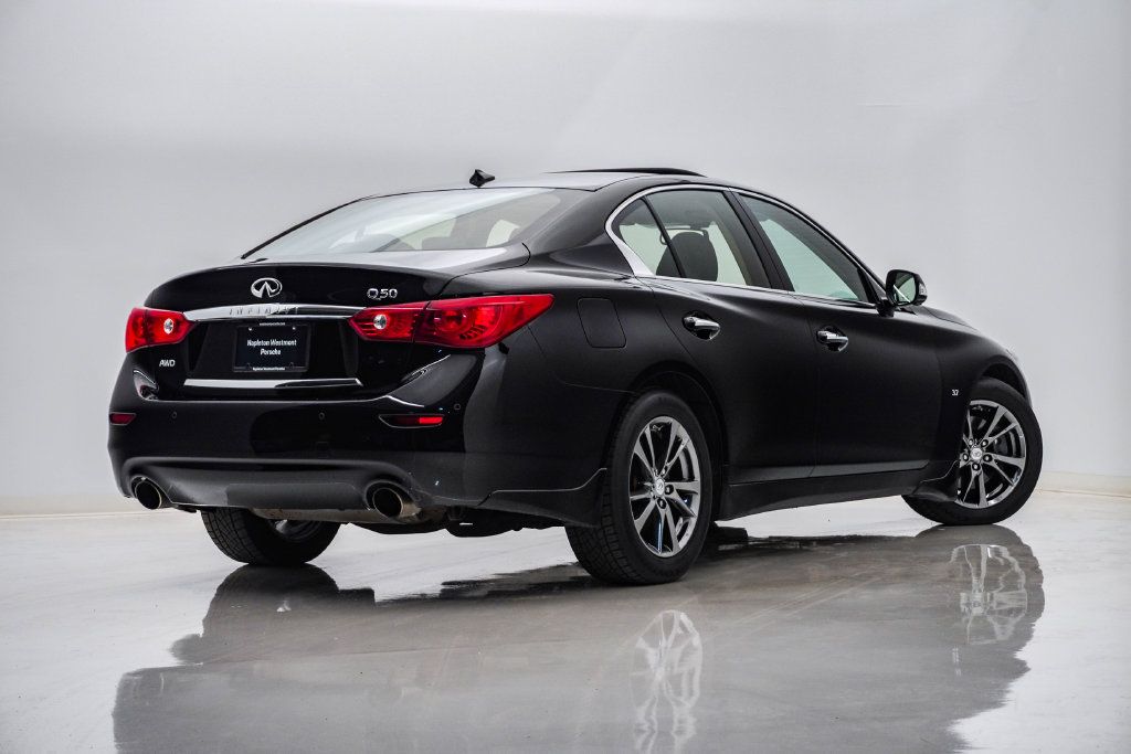 Used 2015 INFINITI Q50 Premium w/ Deluxe Touring Package AWD/4WD image 8