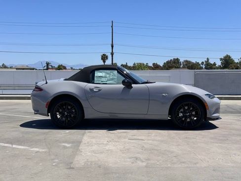 New 2026 MAZDA MX-5 Miata Club RWD image 30