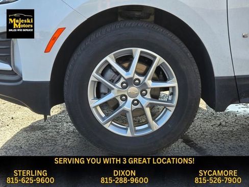 Used 2023 Chevrolet Equinox LT w/ Driver Convenience Package image 17