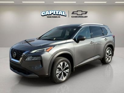 Used 2021 Nissan Rogue SV w/ Premium Package