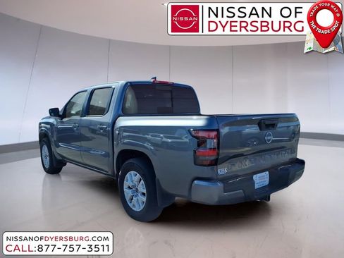 Used 2024 Nissan Frontier SV w/ SV Convenience Package image 5