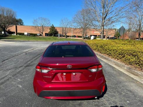 Used 2022 Toyota Corolla LE image 5