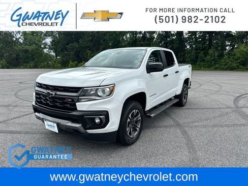 Used 2022 Chevrolet Colorado Z71 w/ Safety Package AWD/4WD image 1