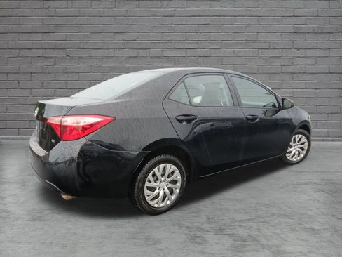 Used 2019 Toyota Corolla LE FWD image 5