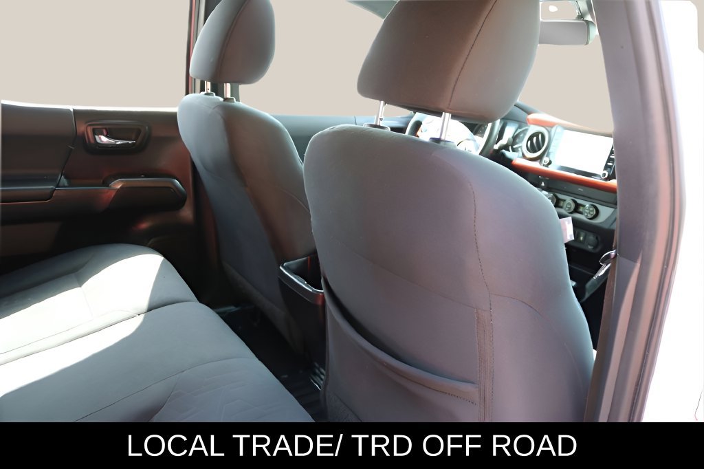 Used 2020 Toyota Tacoma TRD Off-Road AWD/4WD image 16