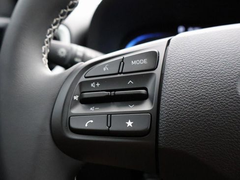 New 2025 Hyundai Venue Limited image 26