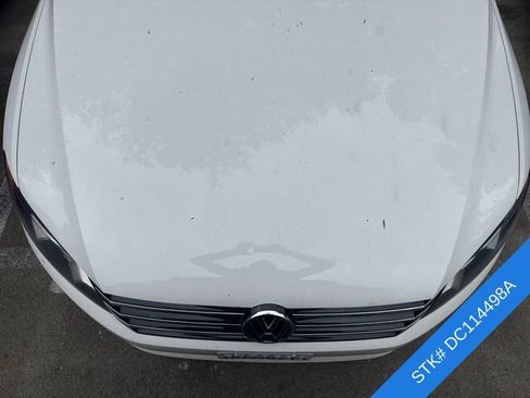Used 2013 Volkswagen Passat 2.5 SE FWD image 2