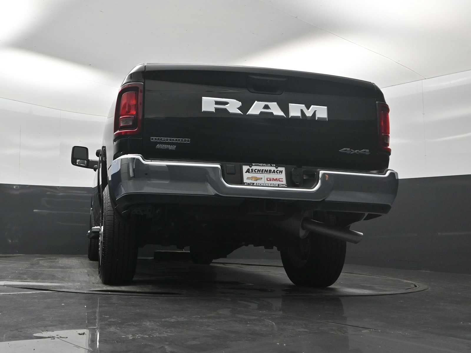Used 2026 RAM 2500 Big Horn AWD/4WD image 23