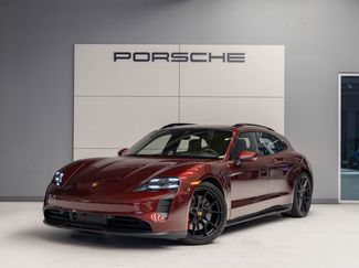 Used 2023 Porsche Taycan GTS video 1