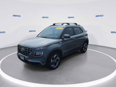 Used 2022 Hyundai Venue SEL w/ Cargo Package