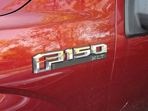 Used 2019 Ford F150 XLT w/ Equipment Group 302A Luxury AWD/4WD image 8