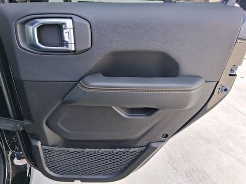 New 2026 Jeep Gladiator Sport image 22