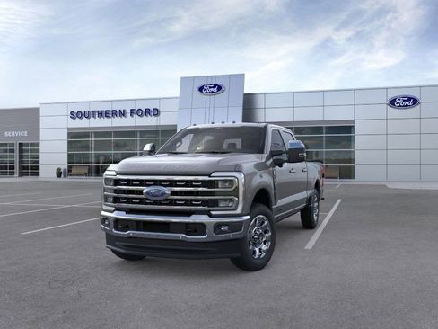 New 2026 Ford F250 Lariat w/ Lariat Ultimate Package image 2