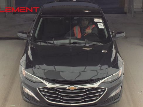 Used 2023 Chevrolet Malibu LT image 4