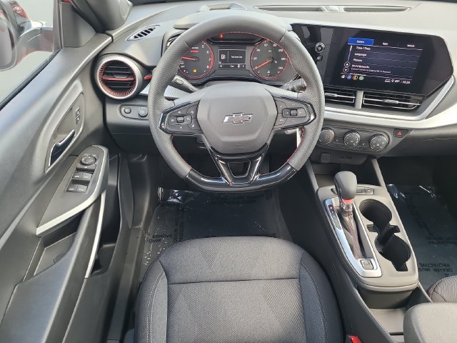 New 2026 Chevrolet Trax RS w/ Driver Confidence Package FWD image 15