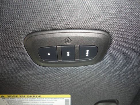 Used 2021 RAM 1500 Big Horn image 10