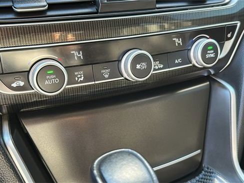 Used 2021 Honda Accord Sport Special Edition image 16