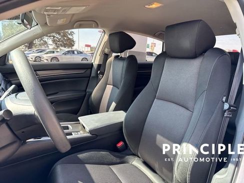 Used 2019 Honda Accord LX image 30