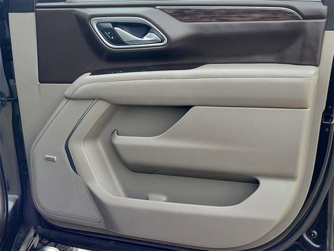 Certified 2021 Chevrolet Tahoe Z71 image 16