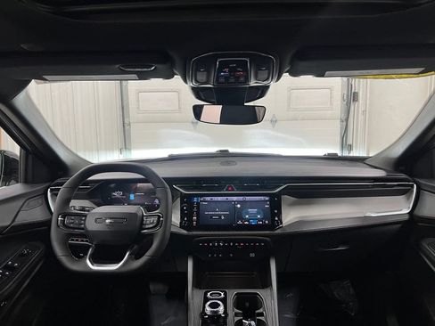 Used 2026 Jeep Cherokee Limited AWD/4WD image 33