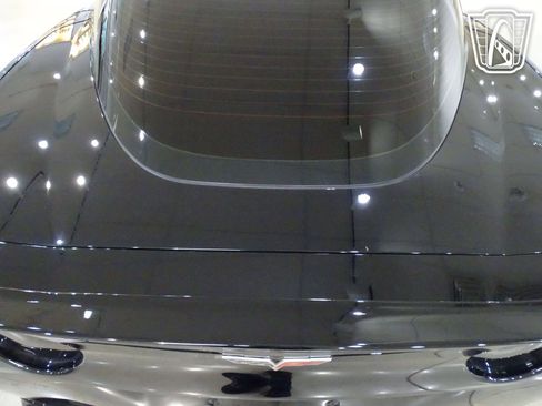 Used 2006 Chevrolet Corvette Coupe w/ Performance Package image 28