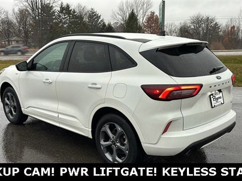 Used 2024 Ford Escape ST-Line image 4