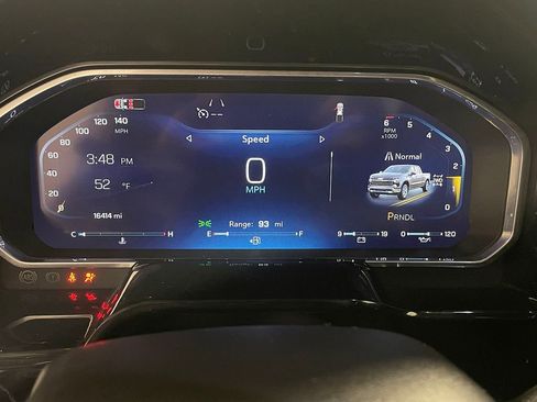 Used 2026 Chevrolet Silverado 1500 LT image 6