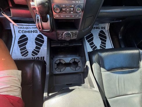 Used 2014 Honda Pilot Touring image 17