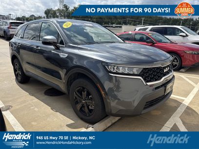 Used 2022 Kia Sorento LX