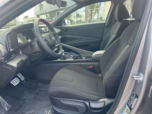 New 2026 Hyundai Elantra SEL Sport Premium image 12